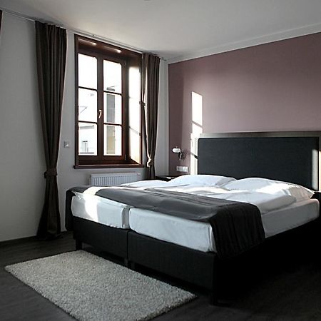 Hotel Koruna Chlumec nad Cidlinou Buitenkant foto