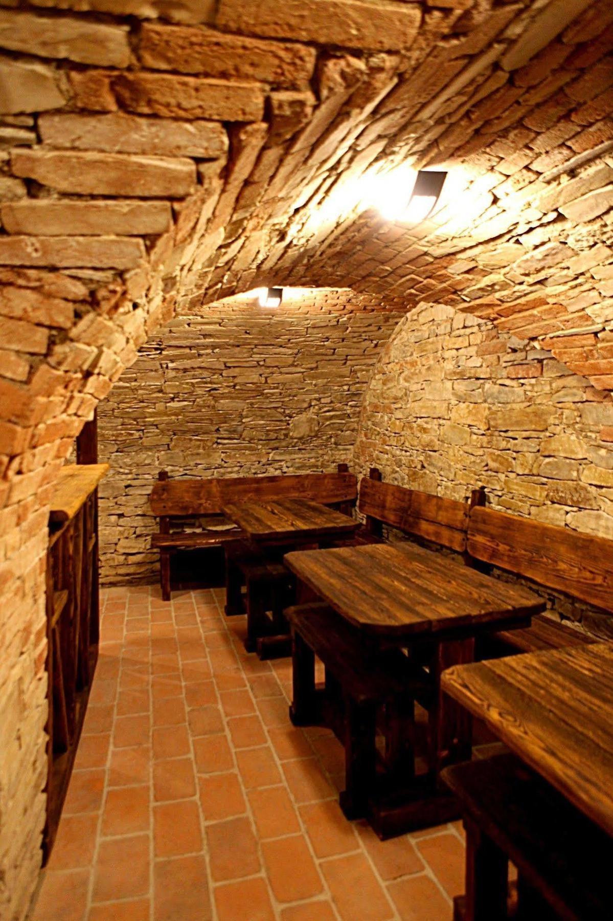 Hotel Koruna Chlumec nad Cidlinou Buitenkant foto
